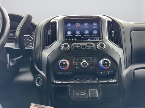 Used 2019 GMC Sierra 1500 SLE w/ SLE Value Package image 31