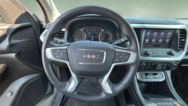 Used 2023 GMC Acadia SLE w/ Driver Convenience Package AWD/4WD image 11