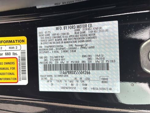 New 2025 Ford Mustang Dark Horse image 18