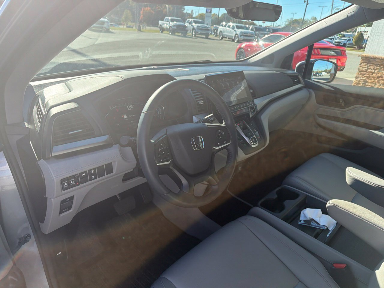 Used 2024 Honda Odyssey EX-L image 6