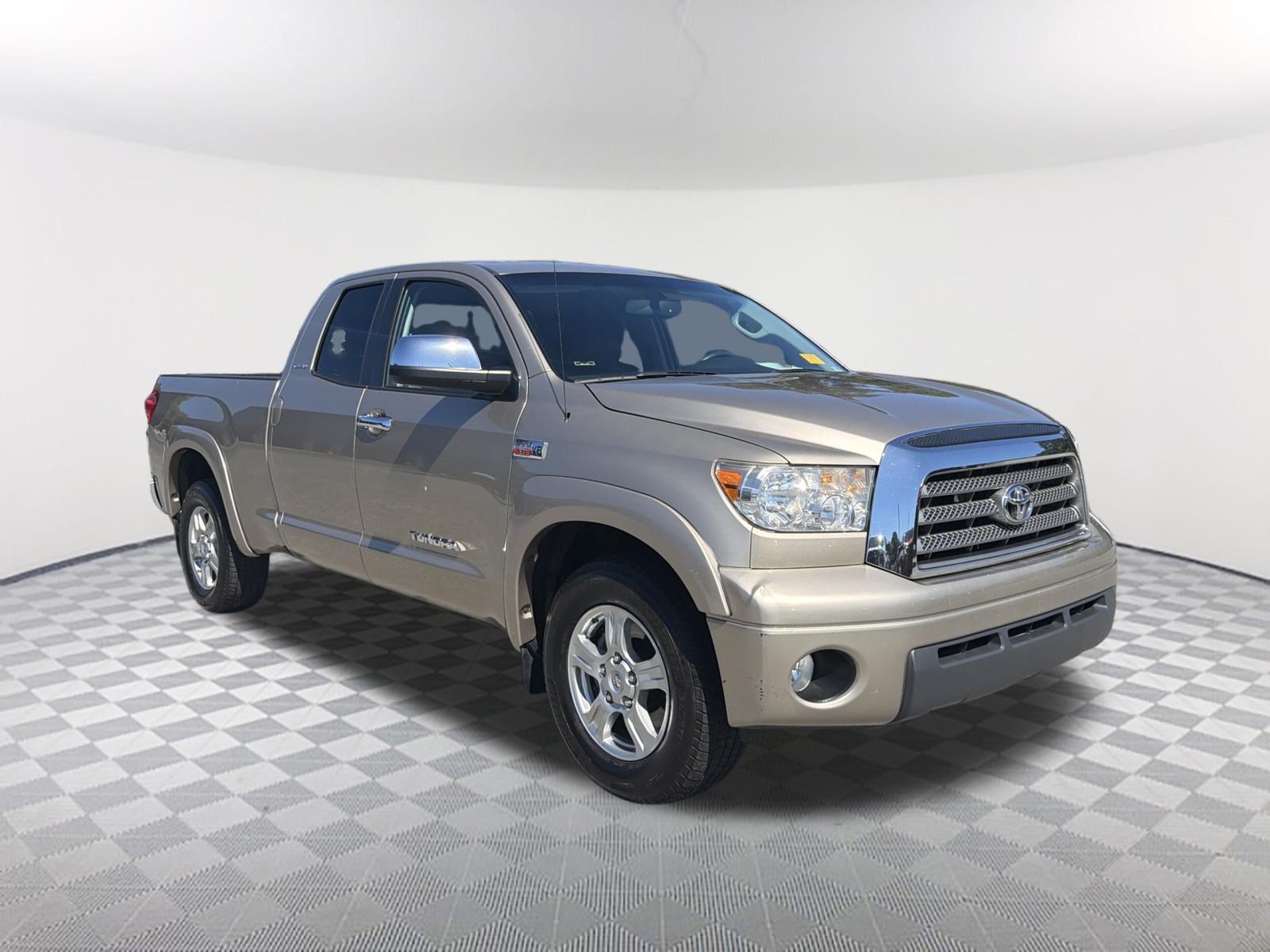 Used 2007 Toyota Tundra Limited RWD image 3
