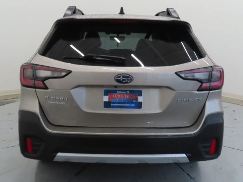 Used 2020 Subaru Outback Limited AWD/4WD image 4