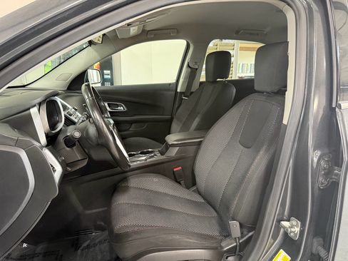 Used 2017 Chevrolet Equinox LT w/ Convenience Package AWD/4WD image 10