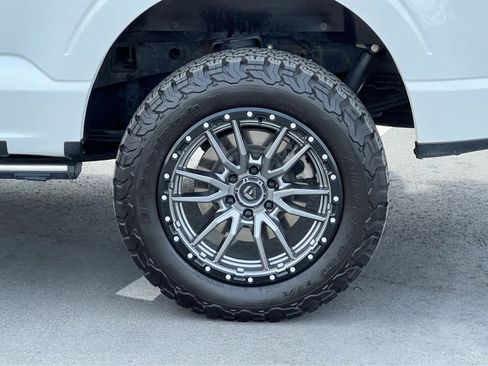Certified 2022 Ford F150 Platinum w/ Equipment Group 701A High AWD/4WD image 14
