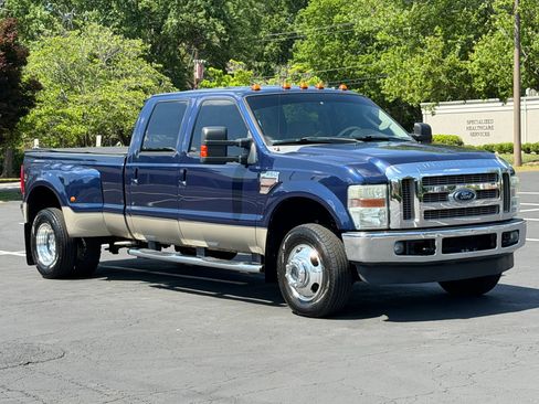 Used 2010 Ford F350 Lariat AWD/4WD image 4