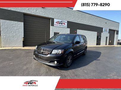 Used 2014 Dodge Grand Caravan SXT w/ Blacktop Package