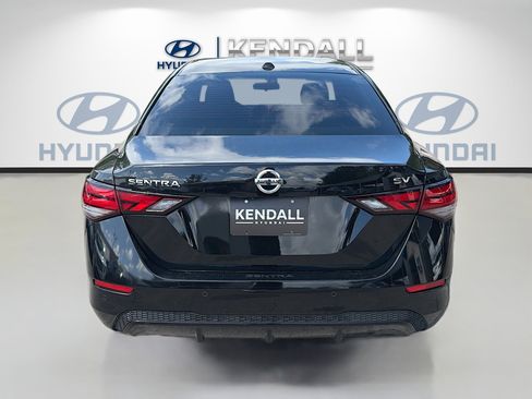 Used 2023 Nissan Sentra SV w/ All-Weather Package FWD image 5
