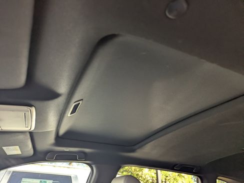 Used 2024 Honda CR-V Sport Touring image 15