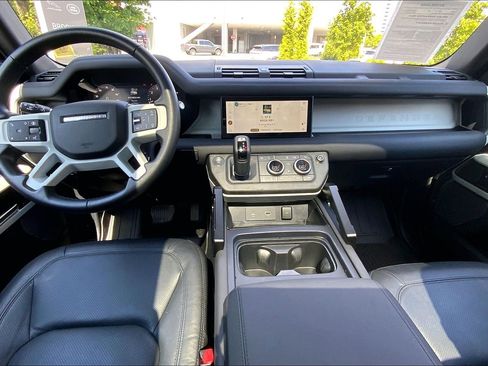 Used 2024 Land Rover Defender 110 S AWD/4WD image 15