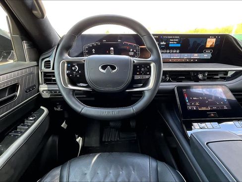 Used 2025 INFINITI QX80 Autograph w/ Autograph Exterior Package image 6