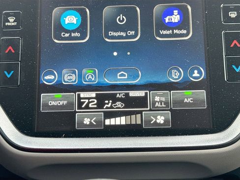 Certified 2025 Subaru Crosstrek 2.5i Limited w/ Crosstrek Mirror Package image 22