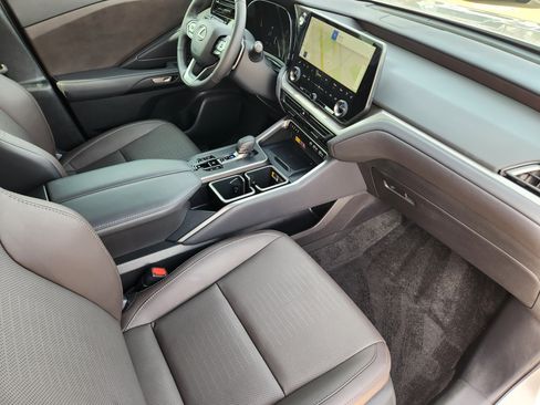 Used 2025 Lexus TX 350 AWD w/ Technology Package image 16