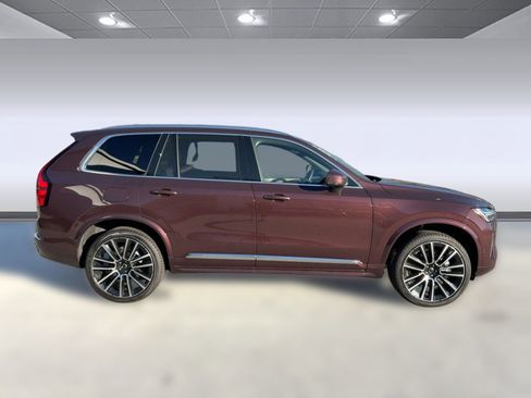 New 2026 Volvo XC90 B5 Plus w/ Protection Package image 8