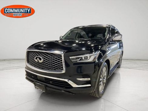 Used 2018 INFINITI QX80 4WD w/ Deluxe Technology Package image 1