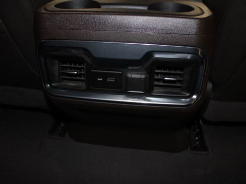 Used 2022 GMC Sierra 1500 Denali w/ Driver Alert Package II AWD/4WD image 23