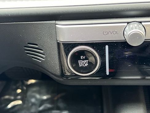 Used 2024 Hyundai Ioniq 6 SEL RWD image 28