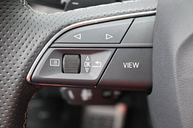 Used 2024 Audi SQ5 Prestige w/ Prestige Package AWD/4WD image 17