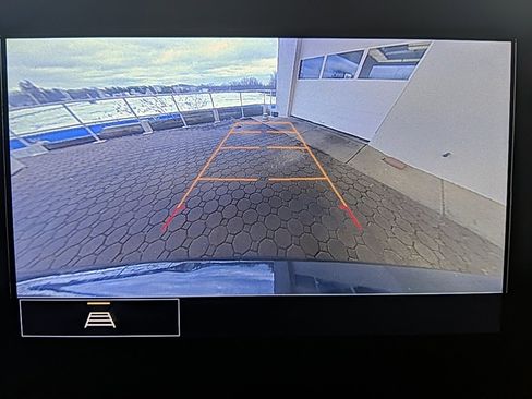 Used 2023 Chevrolet Traverse LT w/ LPO, Floor Liner Package image 23