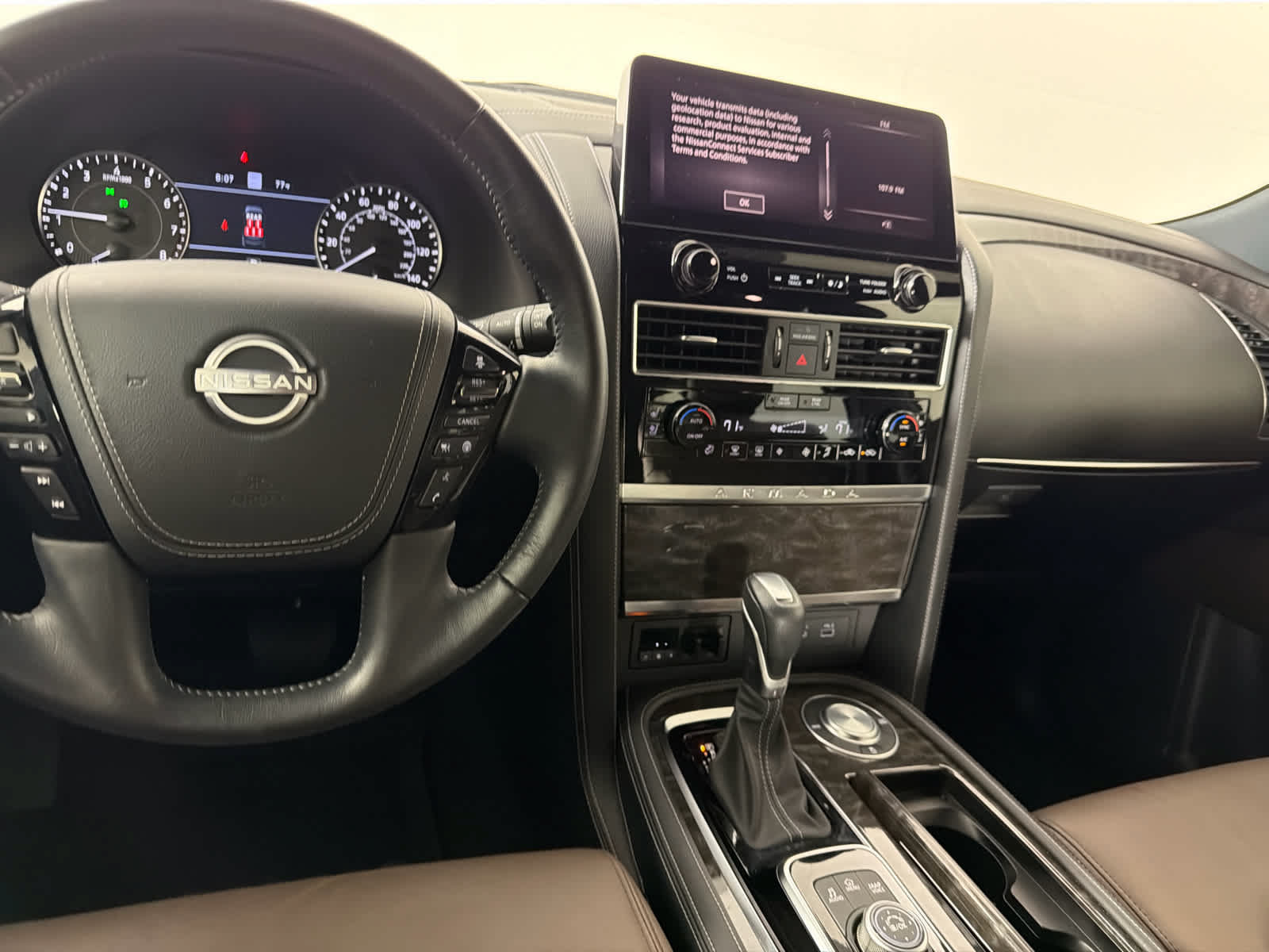 Certified 2024 Nissan Armada Platinum w/ Captain's Chairs Package RWD image 19
