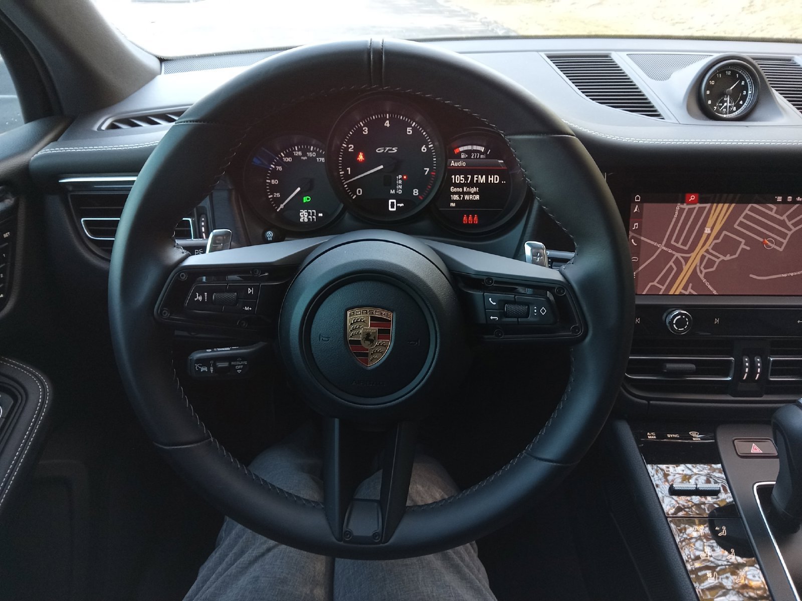 Used 2026 Porsche Macan GTS AWD/4WD image 13