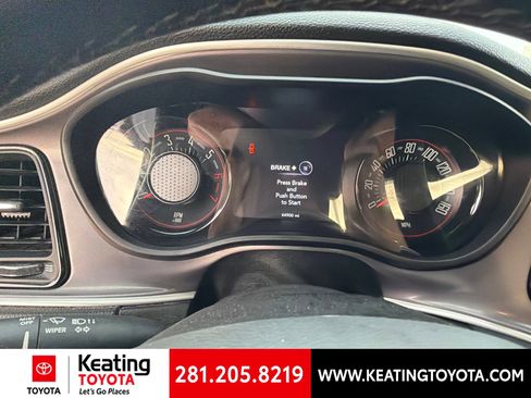 Used 2022 Dodge Challenger R/T w/ Blacktop Package RWD image 13