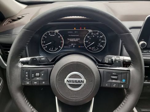 Used 2021 Nissan Rogue SV w/ Premium Package FWD image 29