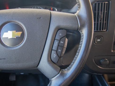 Used 2020 Chevrolet Express 3500 LS image 25