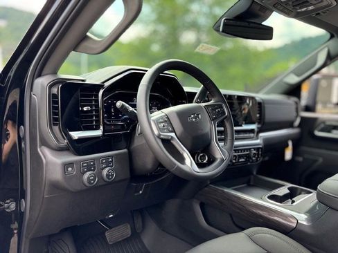 New 2025 Chevrolet Silverado 2500 LTZ w/ LTZ Plus Package image 15