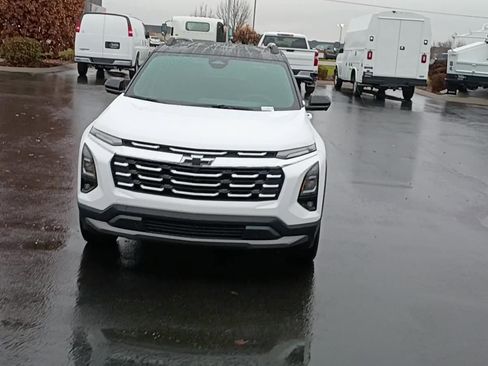 New 2026 Chevrolet Equinox LT w/ Convenience Package II image 5