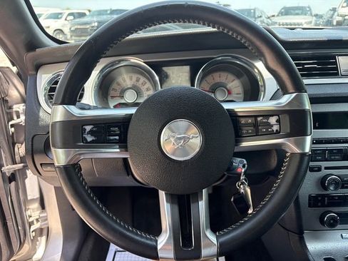 Used 2012 Ford Mustang Premium RWD image 17