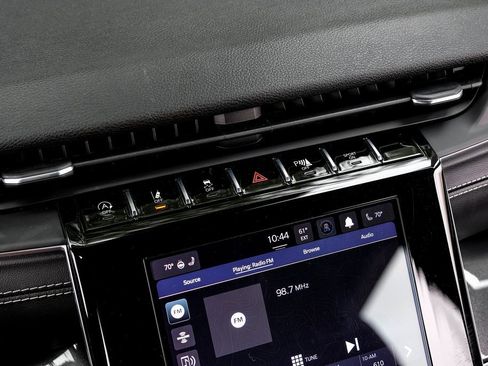 Used 2023 Jeep Grand Cherokee Laredo w/ Luxury Tech Group I image 36