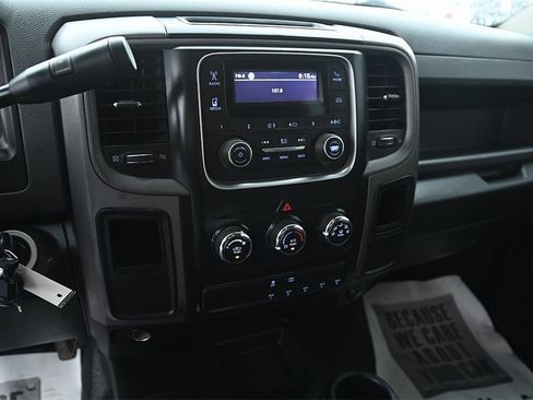 Used 2017 RAM 3500 Tradesman image 11