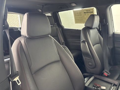 Used 2025 Honda Odyssey Sport-L image 28