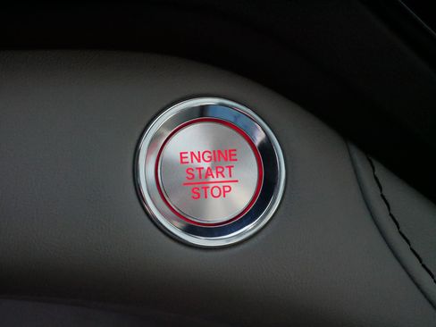 Used 2020 Acura RDX AWD w/ Technology Package image 32