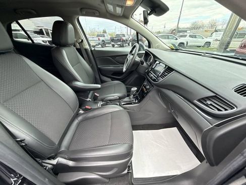 Used 2022 Buick Encore Preferred w/ Safety Package AWD/4WD image 25