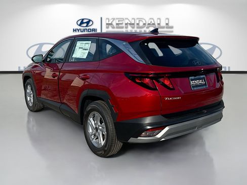 New 2026 Hyundai Tucson SE image 4