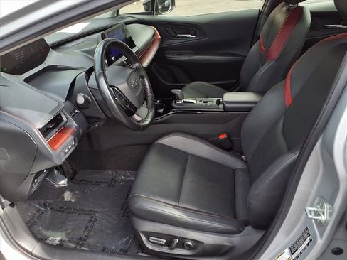 Used 2023 Toyota Prius Prime image 16