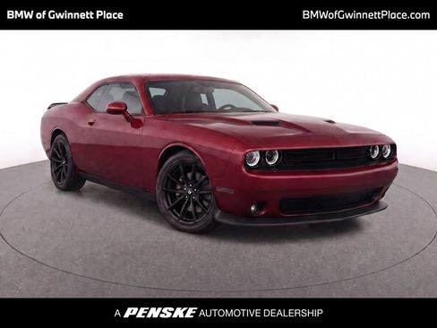 Used 2017 Dodge Challenger R/T Plus RWD image 1