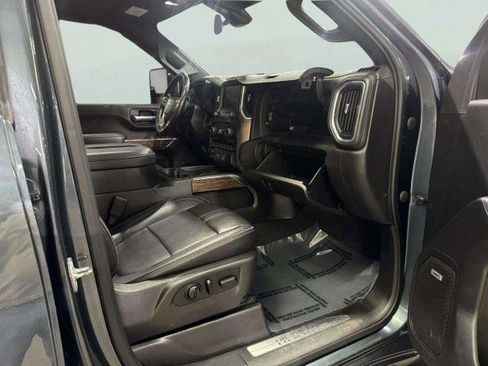 Used 2020 Chevrolet Silverado 2500 High Country w/ Technology Package AWD/4WD image 41