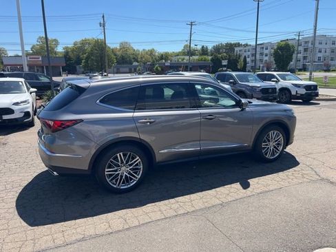 Certified 2023 Acura MDX SH-AWD w/ Advance Package image 19