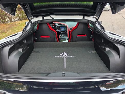 Used 2017 Chevrolet Corvette Stingray Coupe image 37