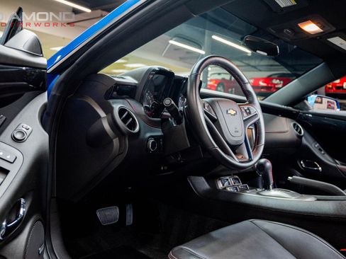 Used 2013 Chevrolet Camaro SS w/ Hot Wheels Special Edition image 83