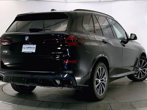 Certified 2024 BMW X5 xDrive40i w/ M Sport Package AWD/4WD image 12