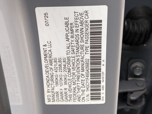 Used 2025 Honda Accord SE image 39