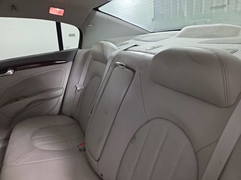 Used 2011 Buick Lucerne CXL w/ Driver Confidence Package FWD image 14