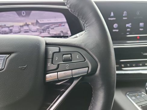 Used 2023 Cadillac Escalade ESV Sport w/ Touring Package image 23