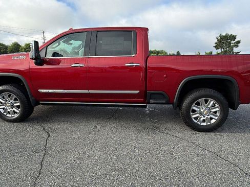 New 2026 Chevrolet Silverado 2500 High Country w/ High Country Premium Package AWD/4WD image 12