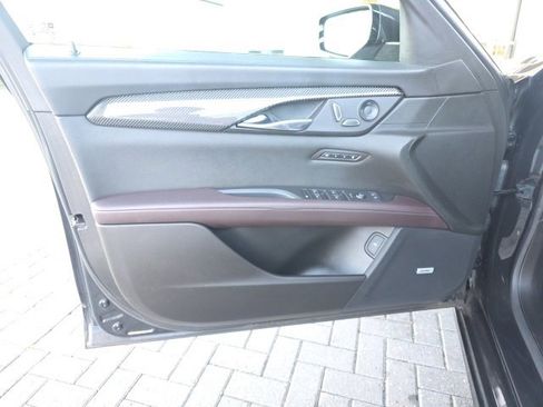 Used 2019 Cadillac CT6 V w/ Driver Assist Package image 20