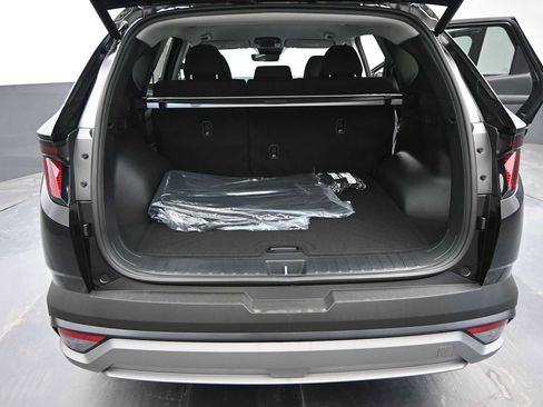 New 2026 Hyundai Tucson SEL FWD image 13