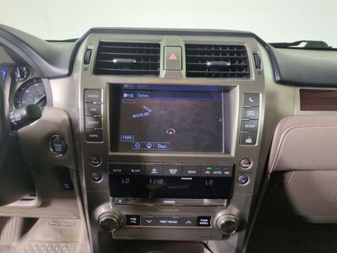 Used 2017 Lexus GX 460 Premium w/ Premium Package AWD/4WD image 20